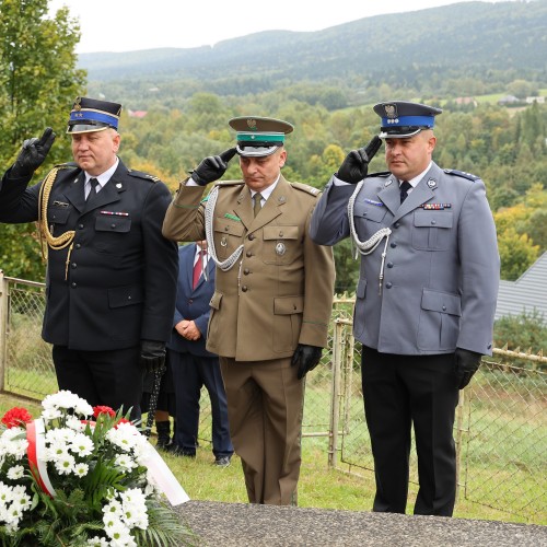 50-lecie Szkoły im. Bohaterów Lotnictwa w Ustjanowej Górnej