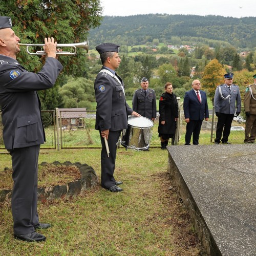 50-lecie Szkoły im. Bohaterów Lotnictwa w Ustjanowej Górnej