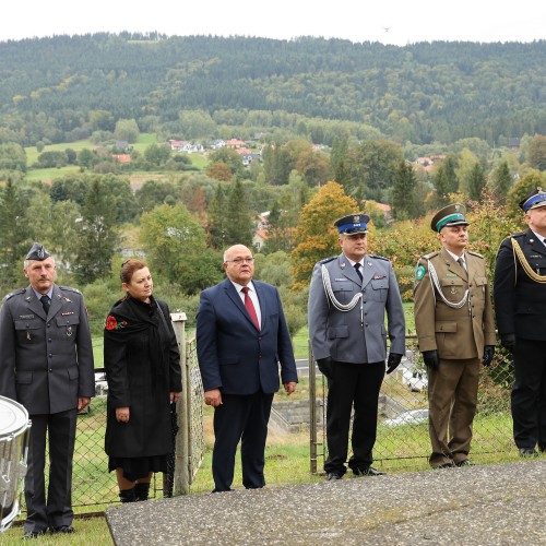 50-lecie Szkoły im. Bohaterów Lotnictwa w Ustjanowej Górnej
