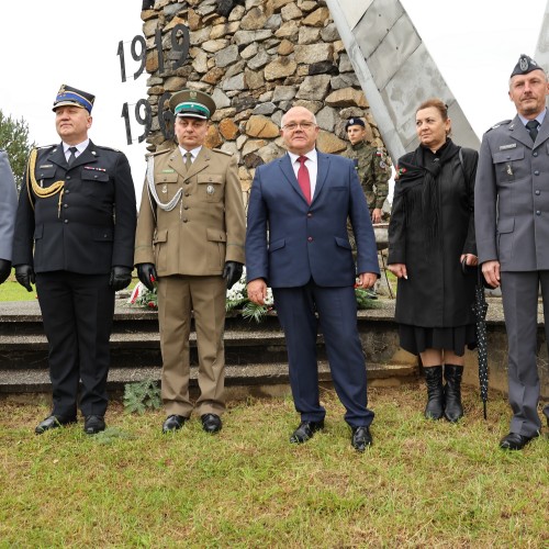 50-lecie Szkoły im. Bohaterów Lotnictwa w Ustjanowej Górnej