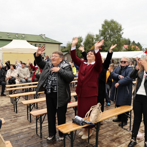 50-lecie Szkoły im. Bohaterów Lotnictwa w Ustjanowej Górnej