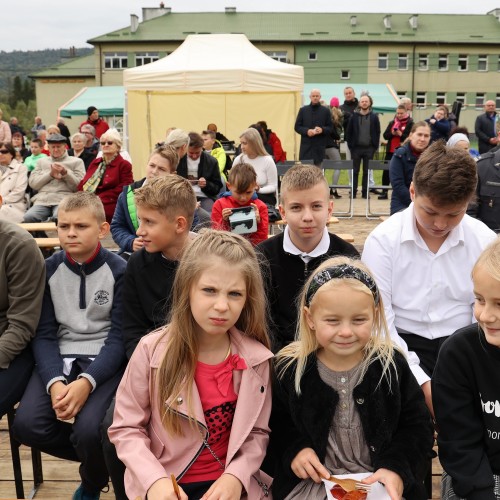 50-lecie Szkoły im. Bohaterów Lotnictwa w Ustjanowej Górnej