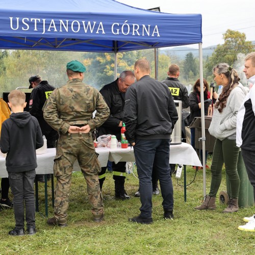 50-lecie Szkoły im. Bohaterów Lotnictwa w Ustjanowej Górnej