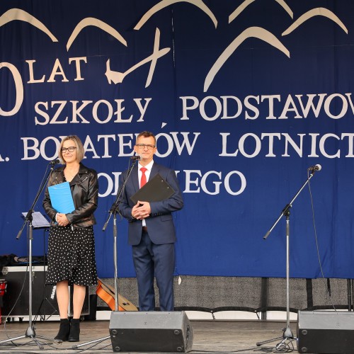 50-lecie Szkoły im. Bohaterów Lotnictwa w Ustjanowej Górnej