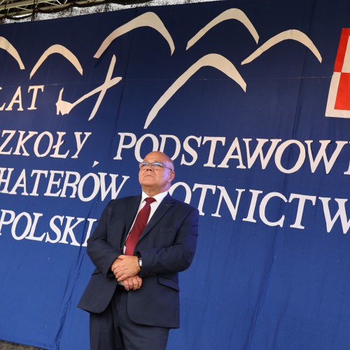 50-lecie Szkoły im. Bohaterów Lotnictwa w Ustjanowej Górnej