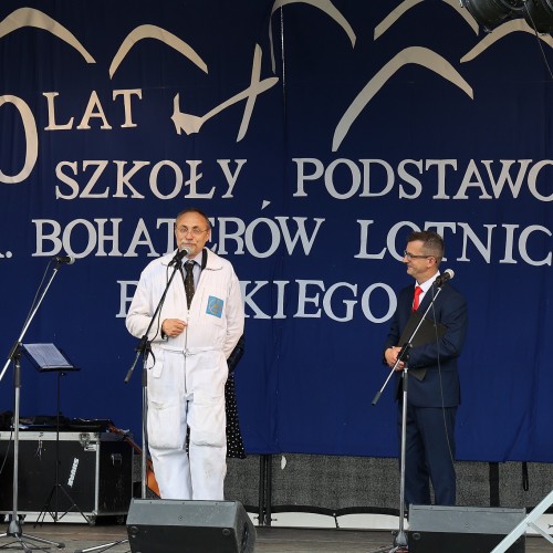 50-lecie Szkoły im. Bohaterów Lotnictwa w Ustjanowej Górnej