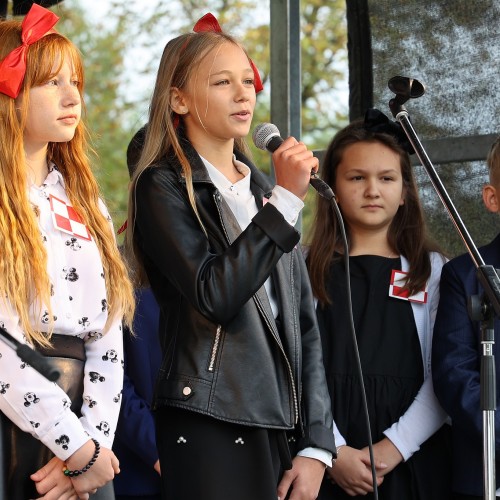50-lecie Szkoły im. Bohaterów Lotnictwa w Ustjanowej Górnej
