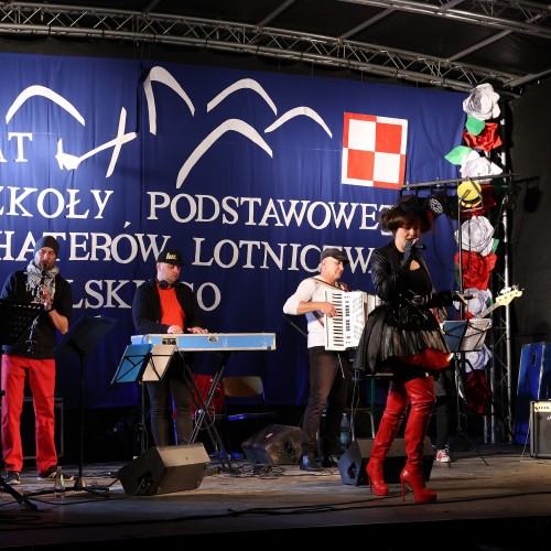 50-lecie Szkoły im. Bohaterów Lotnictwa w Ustjanowej Górnej