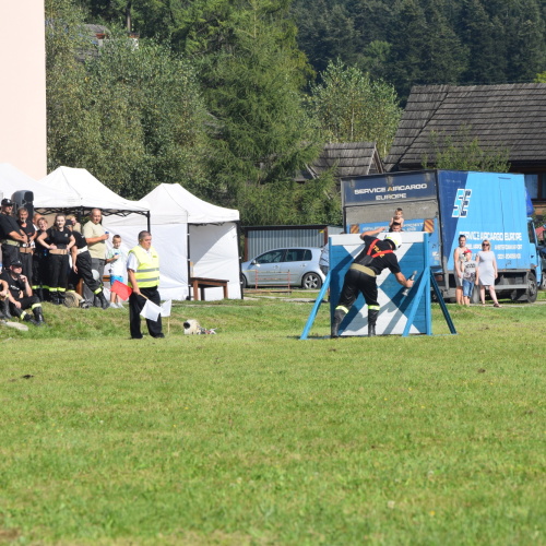 Gminne zawody sportowo-pożarnicze w Łodynie