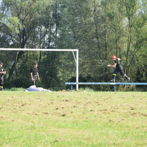 Gminne zawody sportowo-pożarnicze w Łodynie
