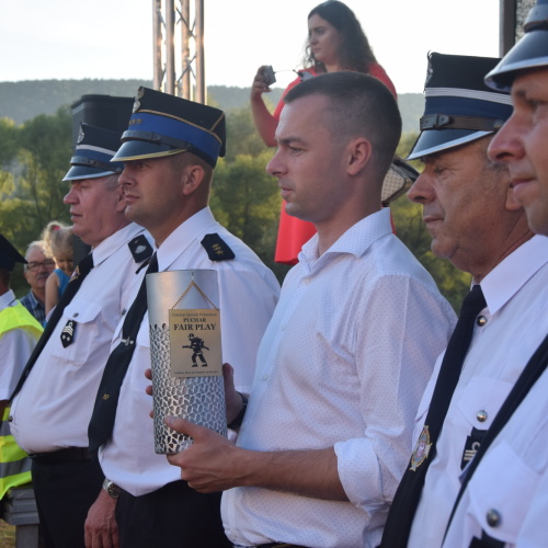 Gminne zawody sportowo-pożarnicze w Łodynie