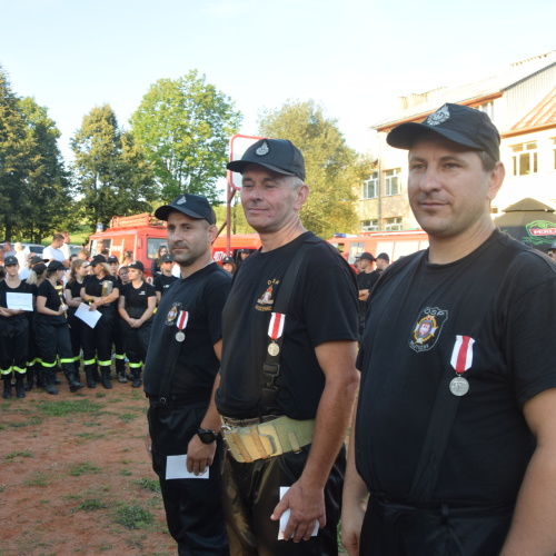 Gminne zawody sportowo-pożarnicze w Łodynie