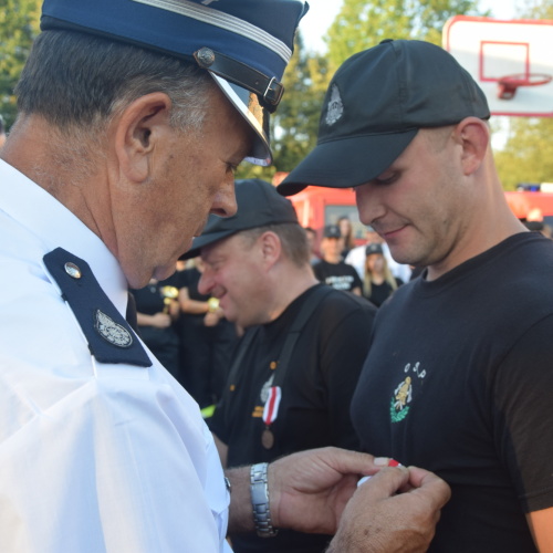 Gminne zawody sportowo-pożarnicze w Łodynie