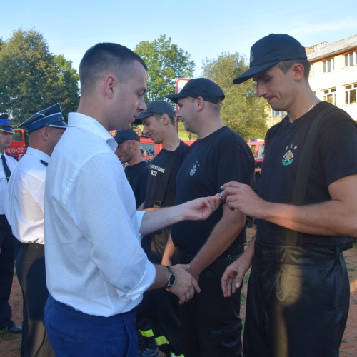 Gminne zawody sportowo-pożarnicze w Łodynie