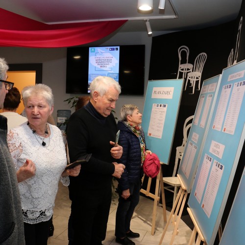 Inauguracja III roku Uniwersytetu Trzeciego Wieku