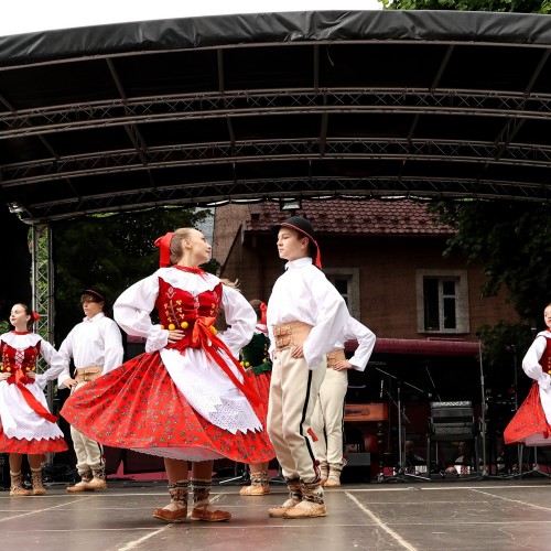 Koncert Zespołu Huculija i Zespołu Tańca Bandanki