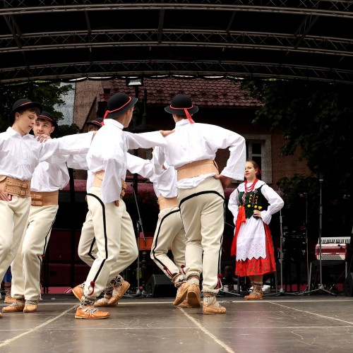 Koncert Zespołu Huculija i Zespołu Tańca Bandanki