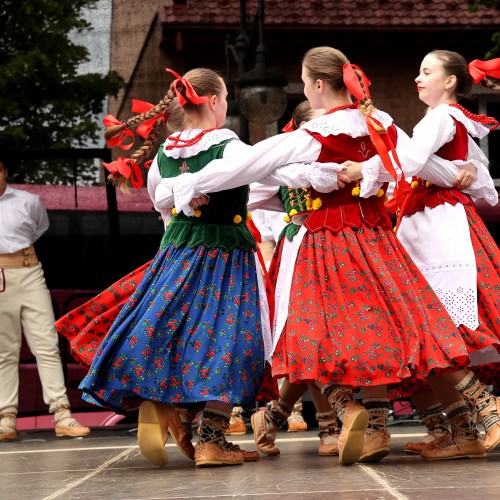 Koncert Zespołu Huculija i Zespołu Tańca Bandanki