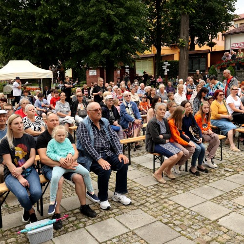 Koncert Zespołu Huculija i Zespołu Tańca Bandanki