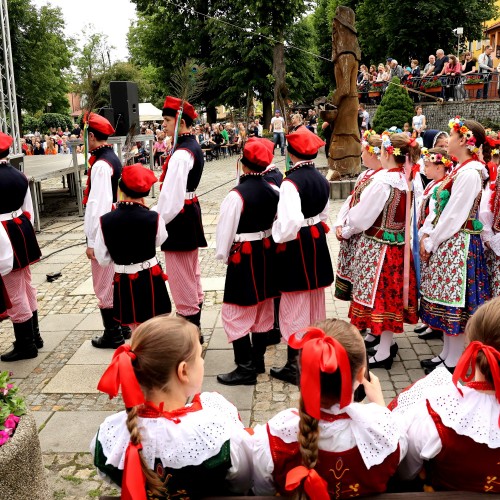 Koncert Zespołu Huculija i Zespołu Tańca Bandanki