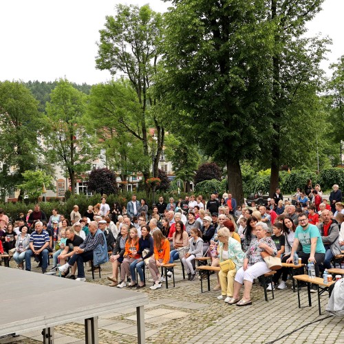 Koncert Zespołu Huculija i Zespołu Tańca Bandanki