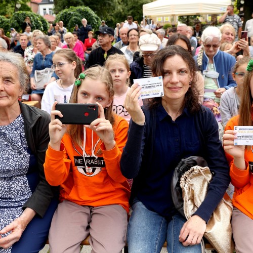 Koncert Zespołu Huculija i Zespołu Tańca Bandanki