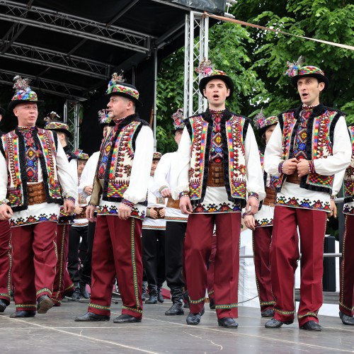 Koncert Zespołu Huculija i Zespołu Tańca Bandanki