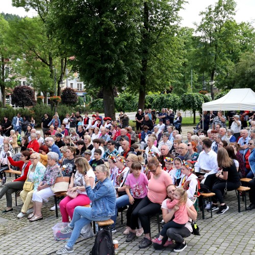 Koncert Zespołu Huculija i Zespołu Tańca Bandanki