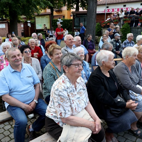 Koncert Zespołu Huculija i Zespołu Tańca Bandanki