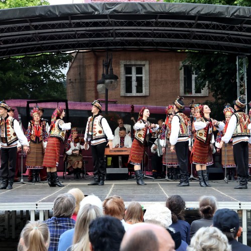 Koncert Zespołu Huculija i Zespołu Tańca Bandanki