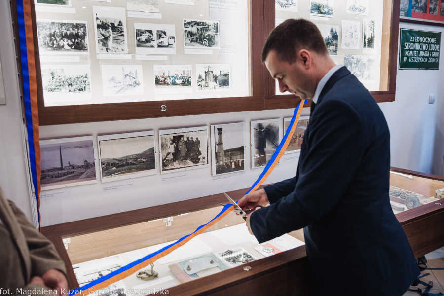 Otwarcie Szlaku Naftowego- Jak to z ropą drzewiej bywało