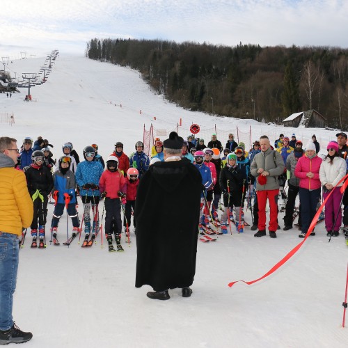 Otwarcie kolei linowej na górze Gromadzyń