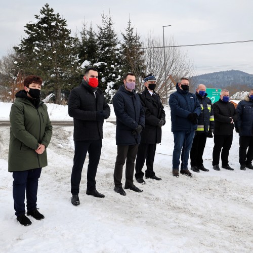 Przekazanie samochodu dla OSP Krościenko