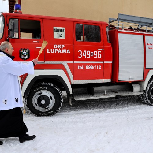 Przekazanie samochodu dla OSP Krościenko