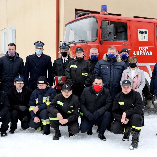 Przekazanie samochodu dla OSP Krościenko