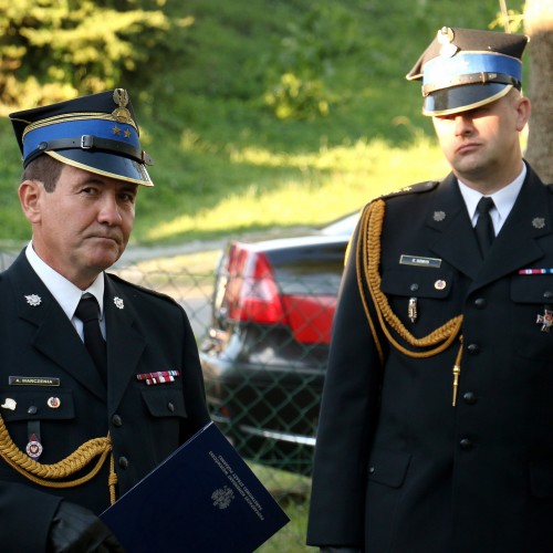 Przekazanie samochodu dla OSP Łodyna