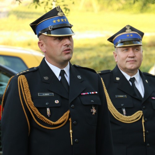 Przekazanie samochodu dla OSP Łodyna