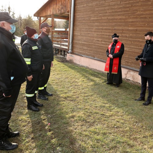 Przekazanie samochodu dla OSP Wojtkowa