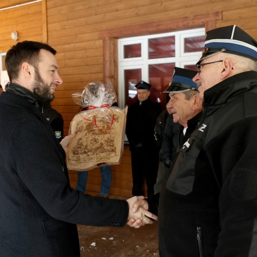 Przekazanie samochodu dla OSP Wojtkówka