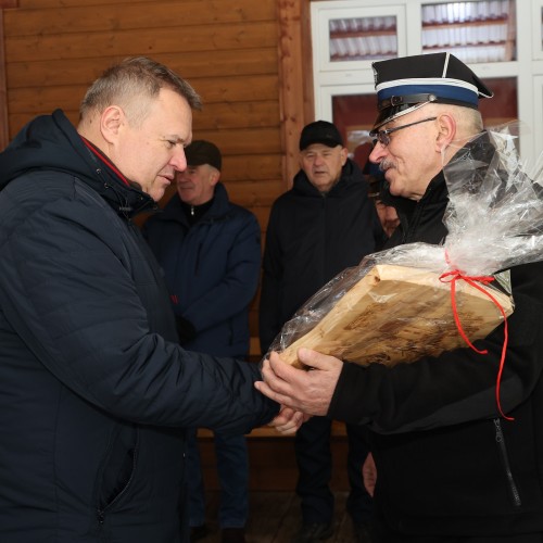 Przekazanie samochodu dla OSP Wojtkówka