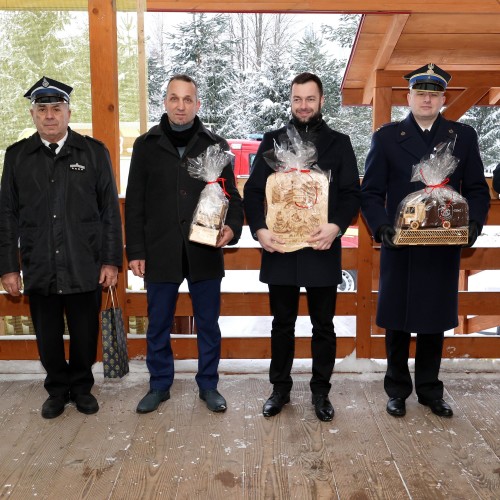 Przekazanie samochodu dla OSP Wojtkówka