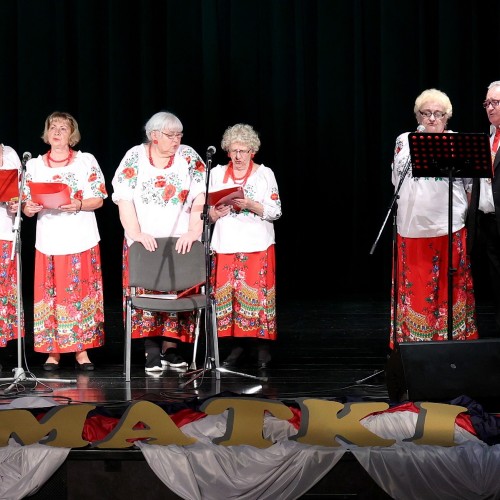 Świętujemy Dzień Matki w Ustrzyckim Domu Kultury