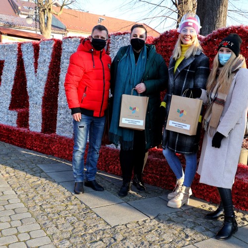 Ubieranie choinek w Gminie Ustrzyki Dolne