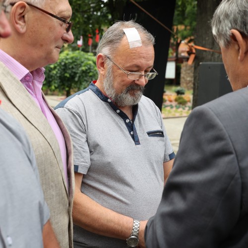 Uroczystość nadania sztandaru Koła Pszczelarzy