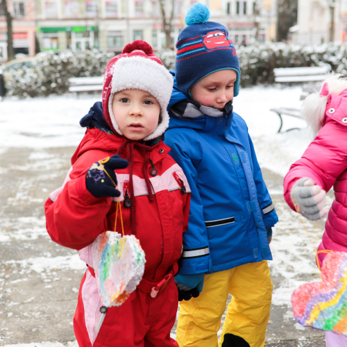 Ustrzyki ubierają wspólnie choinki!