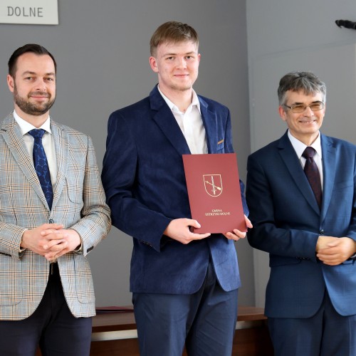 Wręczenie stypendiów i nagród Burmistrza Ustrzyk Dolnych 