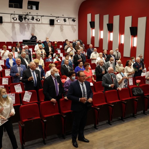 Złote i diamentowe gody 2021. Wręczono medale za długoletnie pożycie małżeńskie