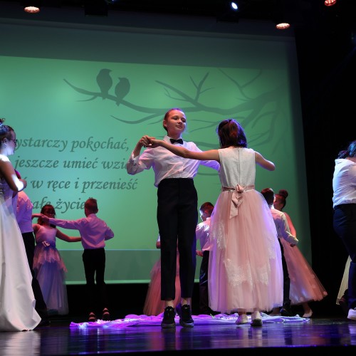 Złote i diamentowe gody 2021. Wręczono medale za długoletnie pożycie małżeńskie