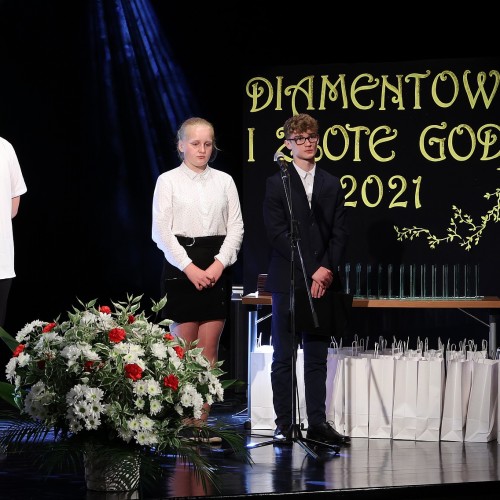 Złote i diamentowe gody 2021. Wręczono medale za długoletnie pożycie małżeńskie