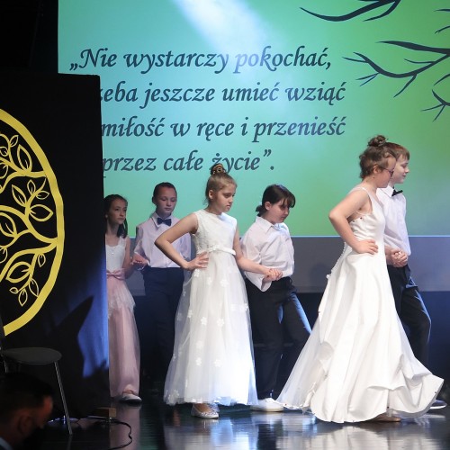 Złote i diamentowe gody 2021. Wręczono medale za długoletnie pożycie małżeńskie